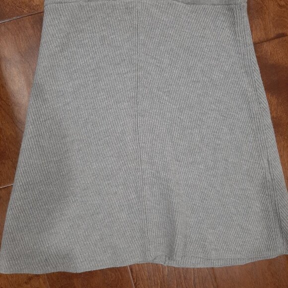 Wilfred aritzia knit skirt - Picture 5 of 7